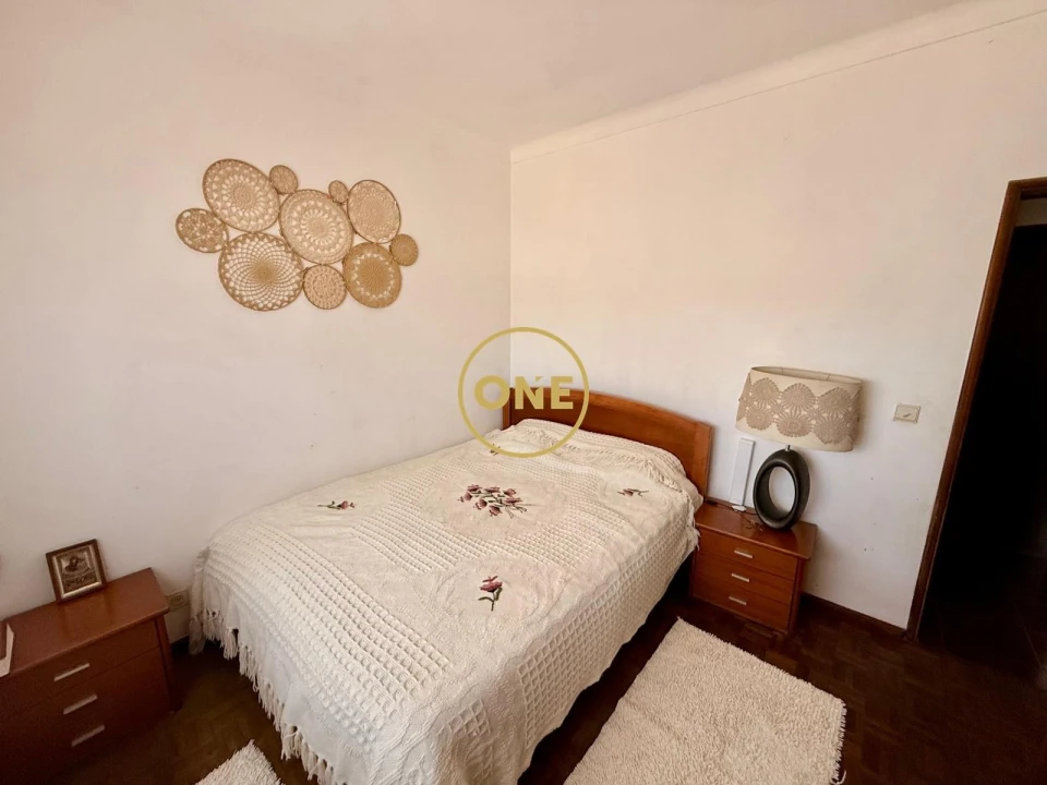 Moradia T2 para Venda em Alcobaça e Vestiaria Foto 3