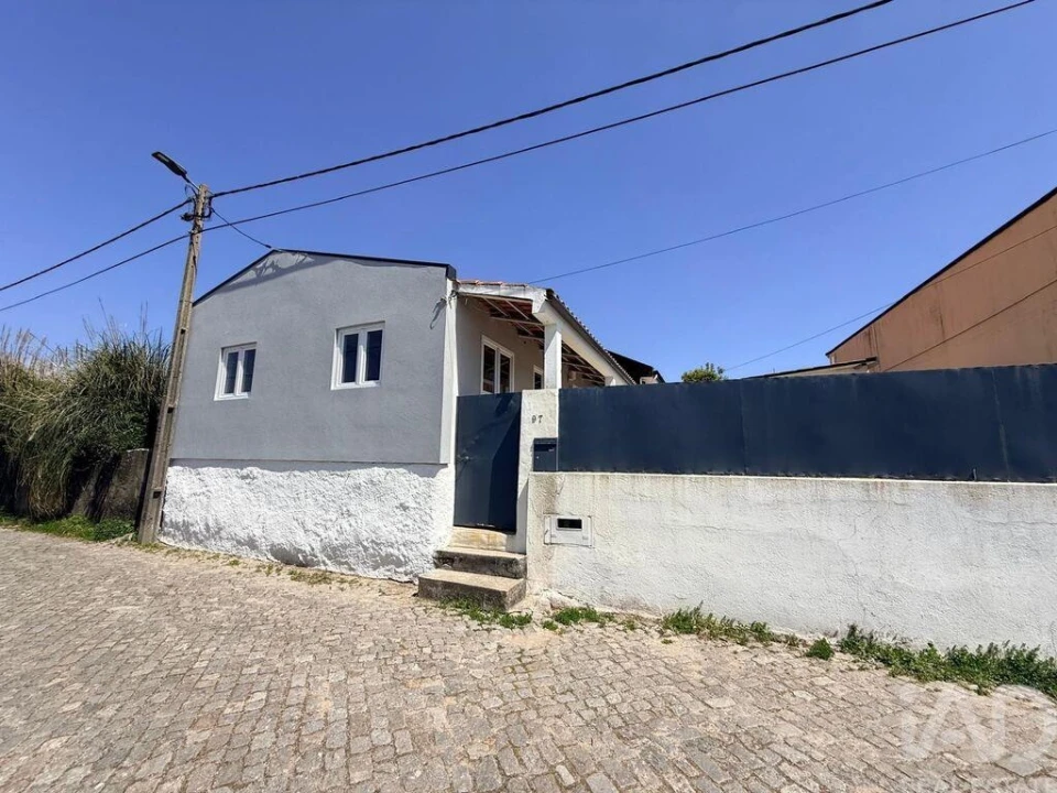 Moradia T2 para Venda em Canidelo Foto 1