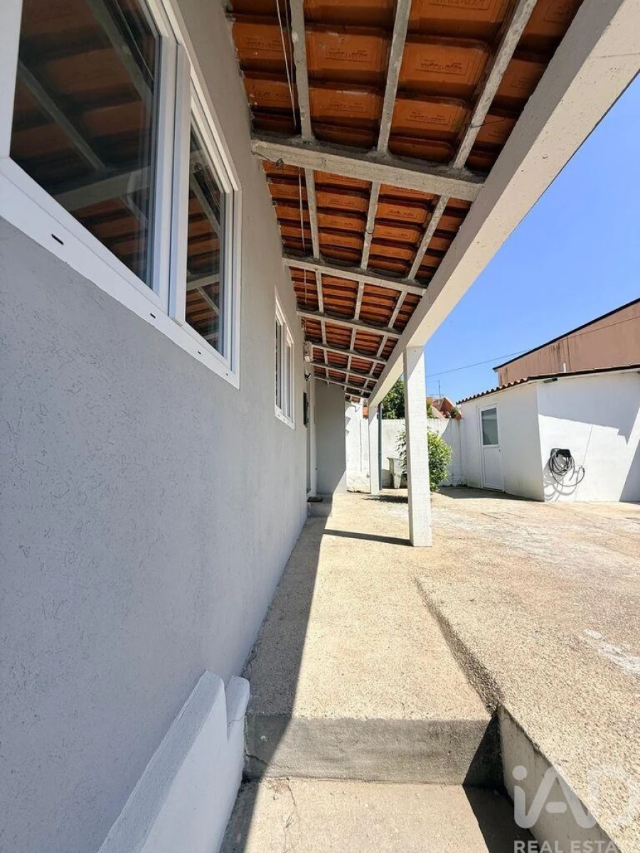 Moradia T2 para Venda em Canidelo Foto 5