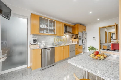 Apartamento T3 para Venda em Bougado (São Martinho e Santiago)