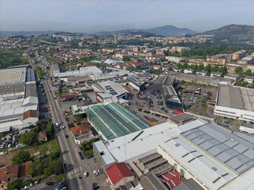 Armazém para Venda em Braga (Maximinos, Sé e Cividade) Foto 43