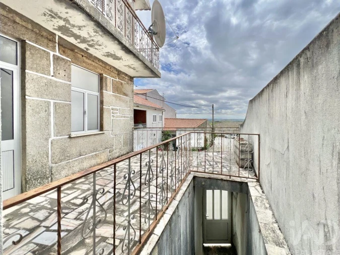 Moradia T7 para Venda em Ranhados Foto 3