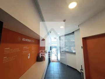 Loja para Venda em São Mamede de Infesta e Senhora da Hora
