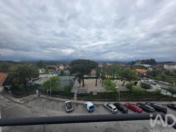 Apartamento T3 para Arrendamento em Currelos, Papízios e Sobral