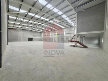 Armazém para Venda em Gême