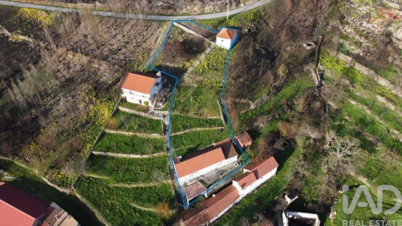 Moradia T2 para Venda em Mões Foto 21