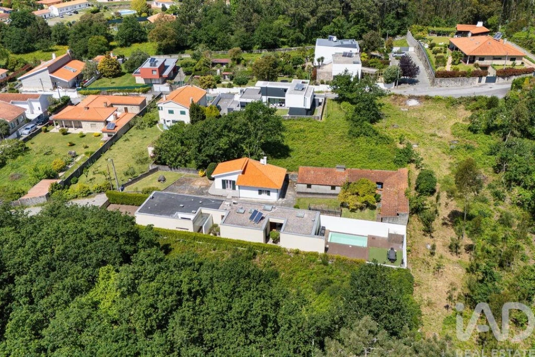 Moradia T3 para Venda em Afife Foto 32