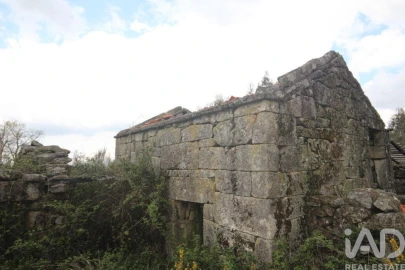 Moradia para Venda em Cambra e Carvalhal de Vermilhas