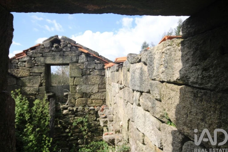 Moradia para Venda em Cambra e Carvalhal de Vermilhas Foto 4