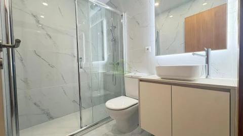 Apartamento T3 para Venda em Póvoa de Varzim, Beiriz e Argivai
