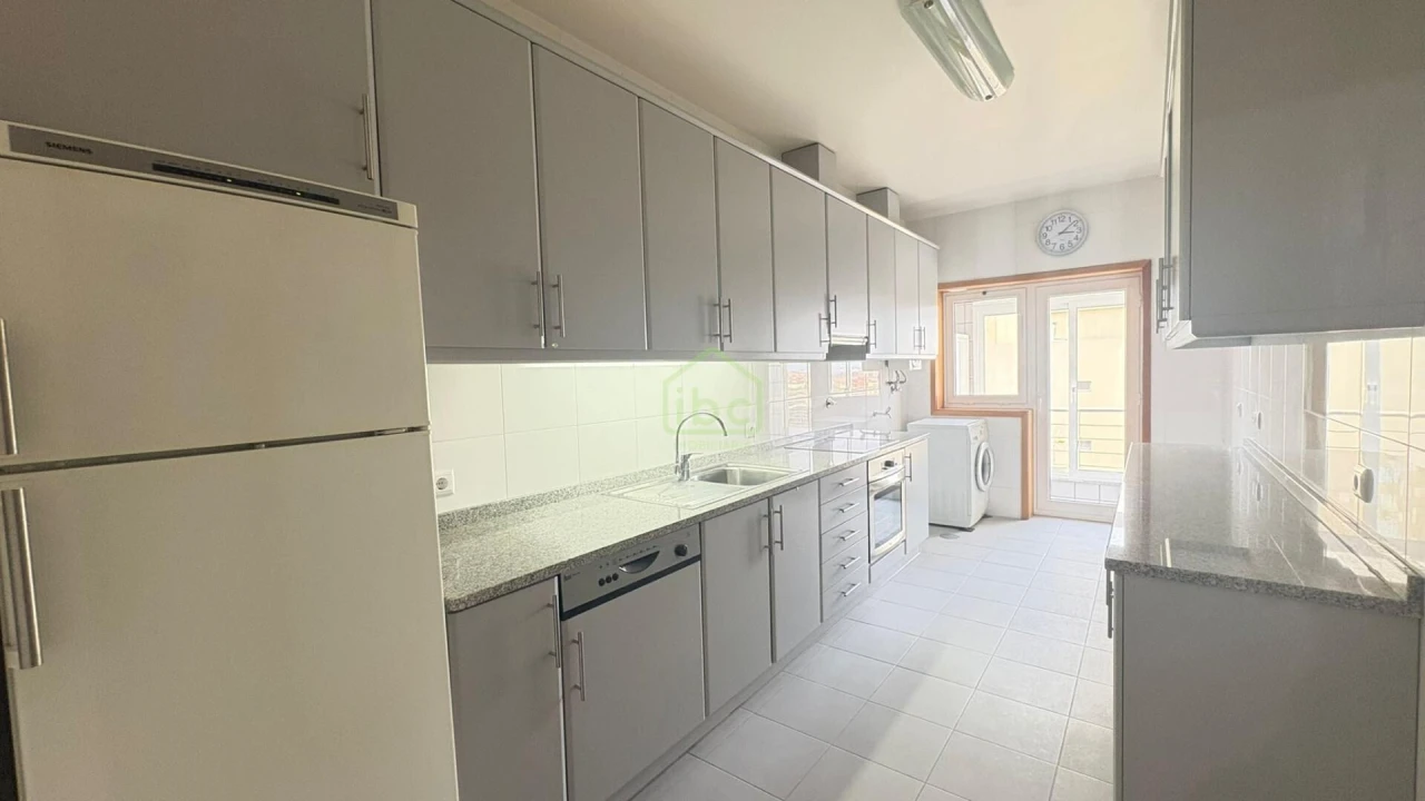 Apartamento T3 para Venda em Póvoa de Varzim, Beiriz e Argivai Foto 3