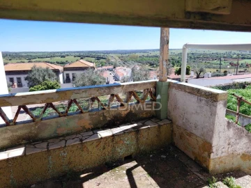 Moradia T4 para Venda em Monforte