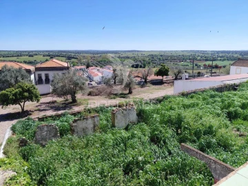 Moradia T4 para Venda em Monforte