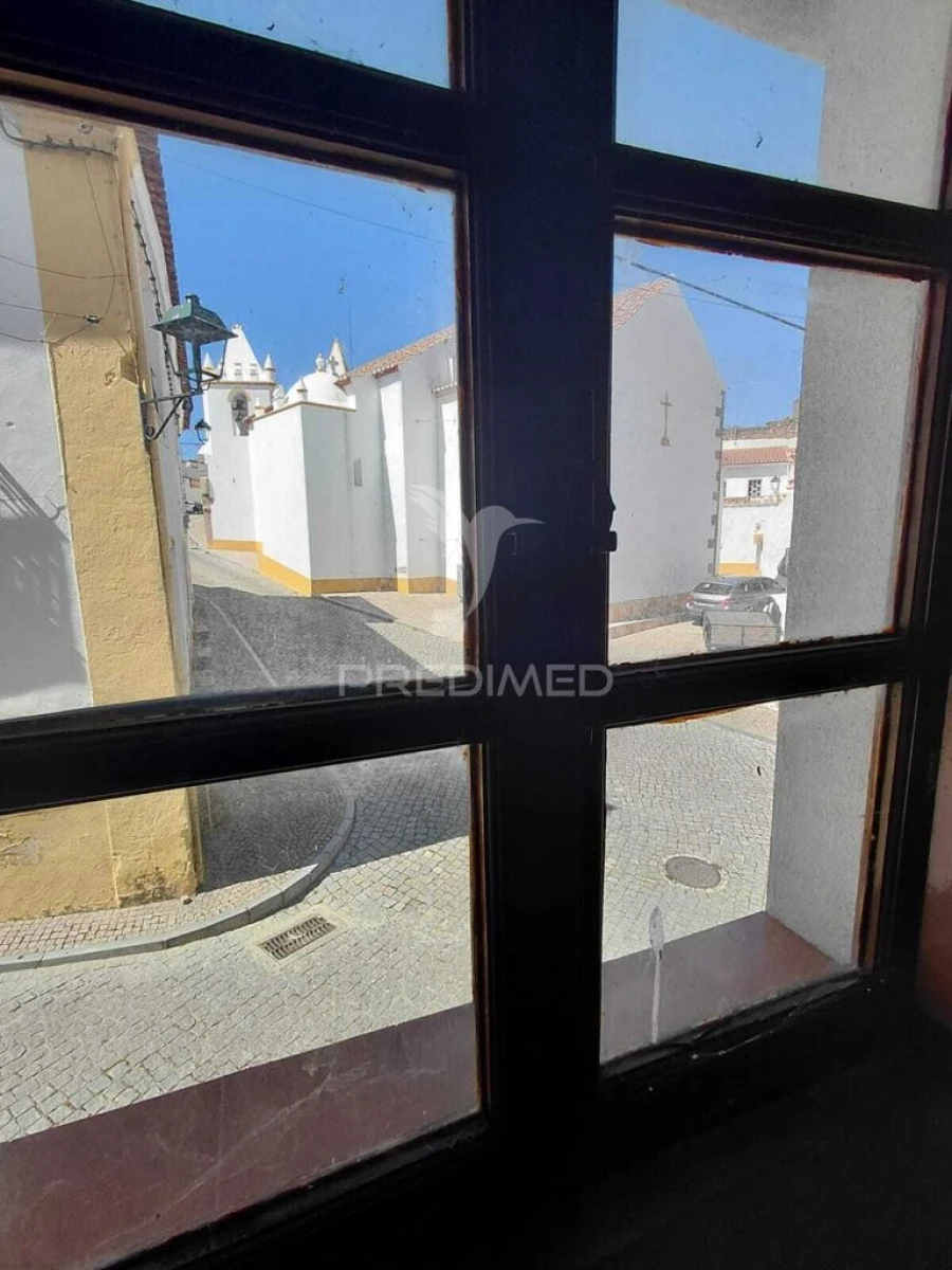 Moradia T4 para Venda em Monforte Foto 10