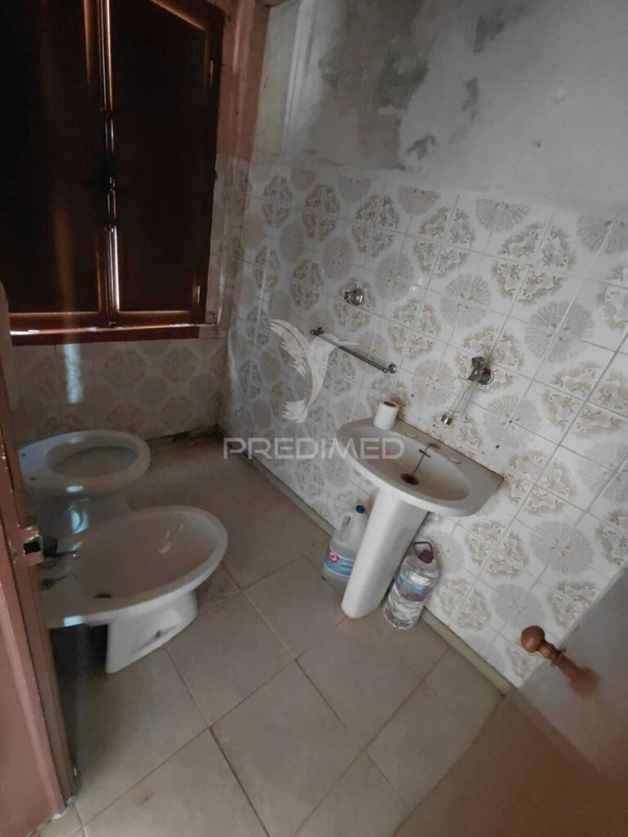 Moradia T4 para Venda em Monforte Foto 9
