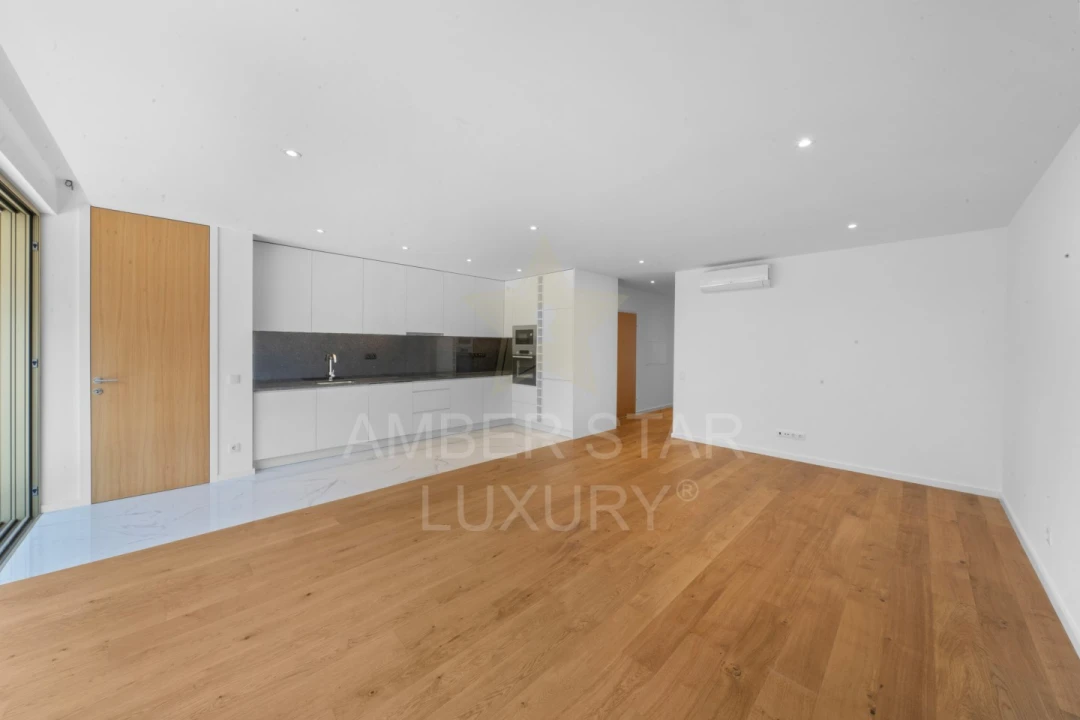 Apartamento T2 para Venda em Canidelo Foto 3