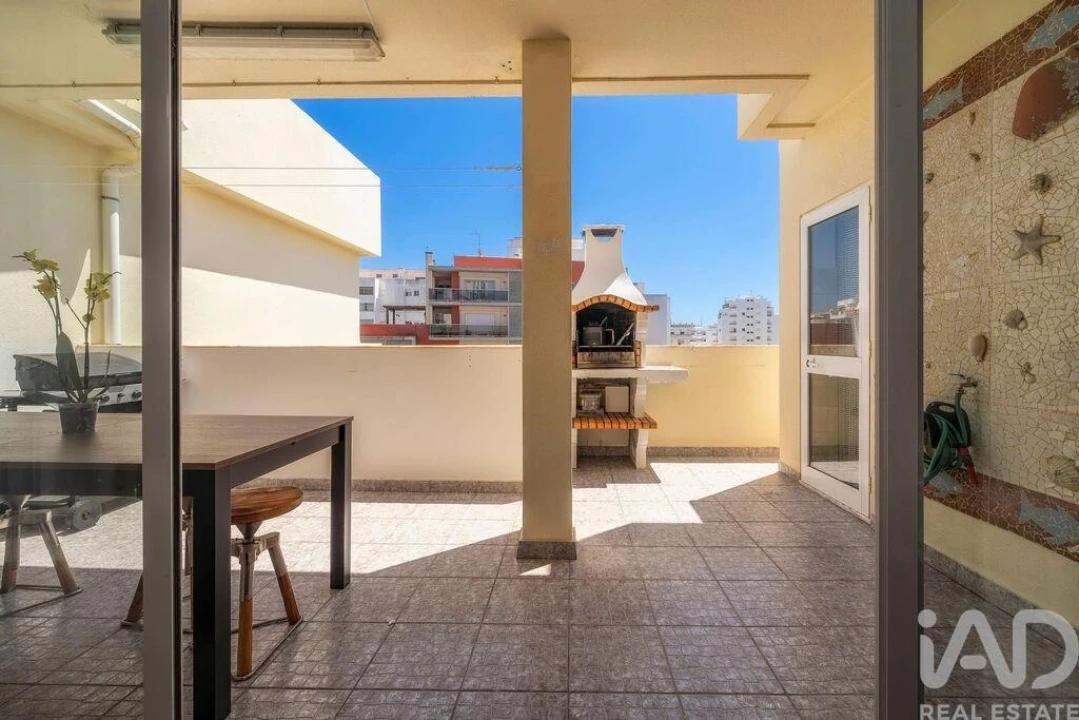Apartamento T2 para Venda em Armação de Pera Foto 2