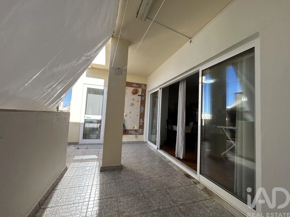 Apartamento para Venda em Armação de Pera Foto 3