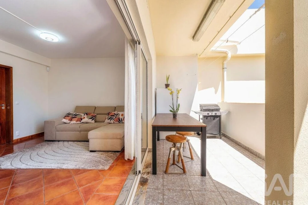 Apartamento T2 para Venda em Armação de Pera Foto 1