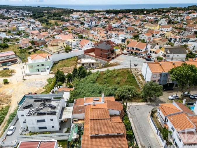 Moradia T5 para Venda em Charneca de Caparica e Sobreda Foto 4