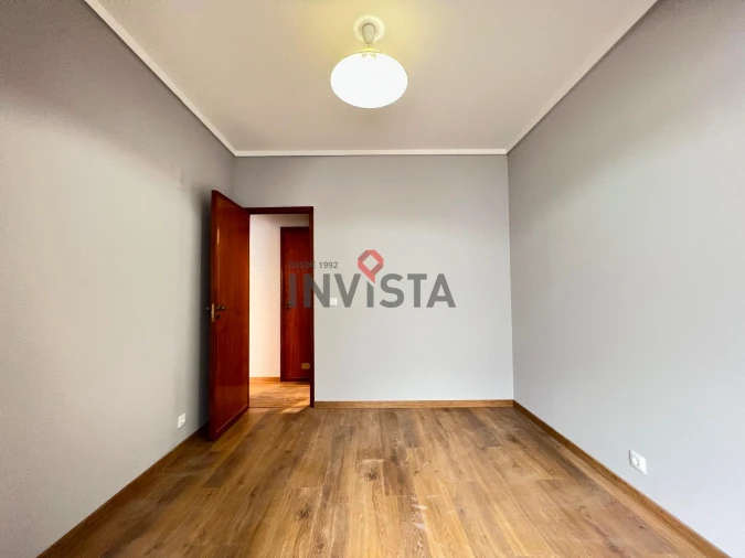 Apartamento T1 para Arrendamento em Póvoa de Santa Iria e Forte da Casa Foto 6