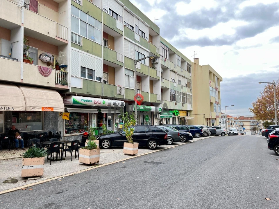 Apartamento T1 para Arrendamento em Póvoa de Santa Iria e Forte da Casa Foto 3