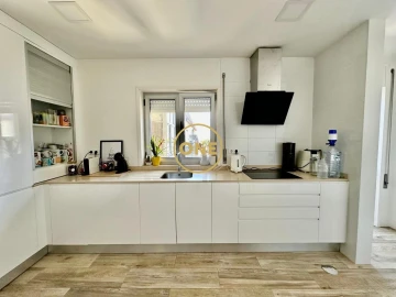 Apartamento T3 para Venda em Póvoa de Varzim, Beiriz e Argivai