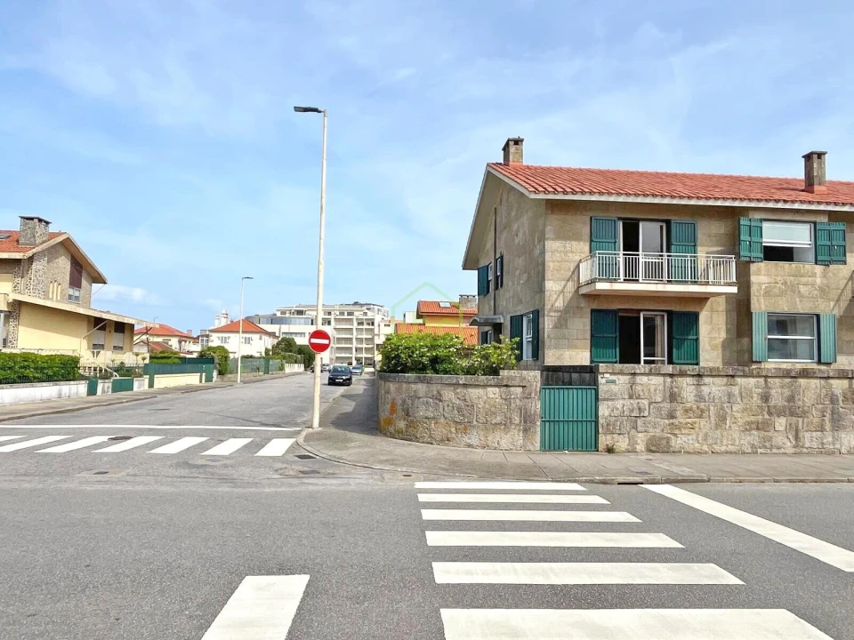 Moradia T4 para Venda em Vila do Conde Foto 1