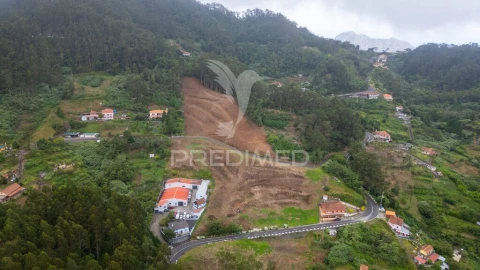 Terreno para Venda em Santo Antonio da Serra