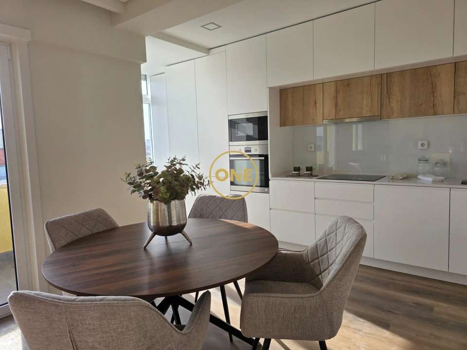 Apartamento T3 para Venda em Benfica Foto 4