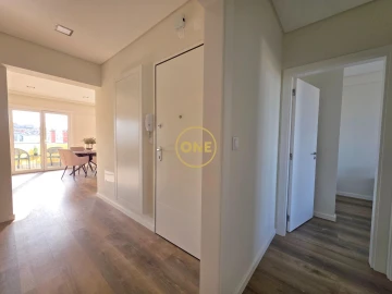 Apartamento T3 para Venda em Benfica
