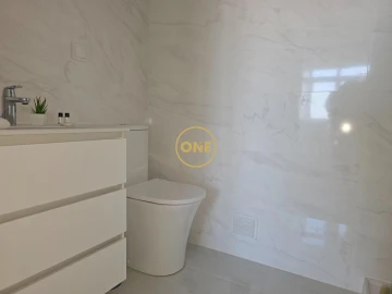 Apartamento T3 para Venda em Benfica