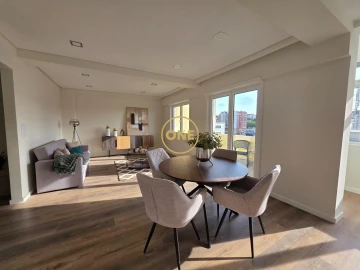 Apartamento T3 para Venda em Benfica
