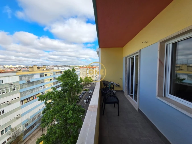 Apartamento T3 para Venda em Benfica Foto 12