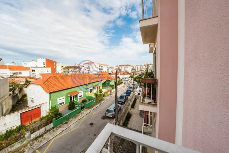 Apartamento T3 para Arrendamento em Nossa Senhora do Pópulo, Coto e São Gregório Foto 34