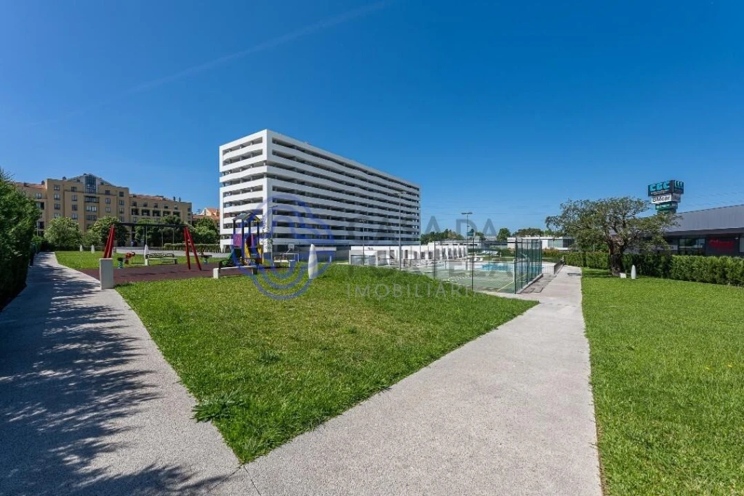 Apartamento T2 para Venda em Paranhos Foto 36
