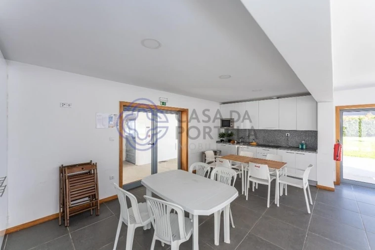 Apartamento T2 para Venda em Paranhos Foto 39