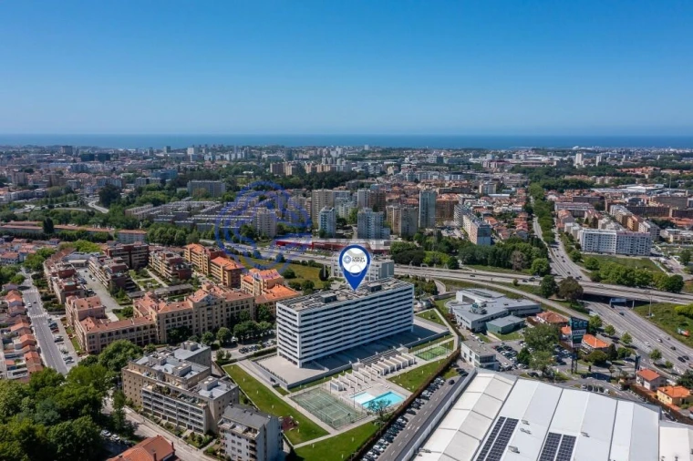 Apartamento T2 para Venda em Paranhos Foto 48