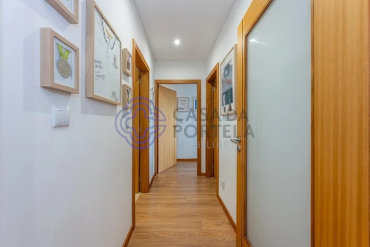 Apartamento T2 para Venda em Paranhos Foto 17