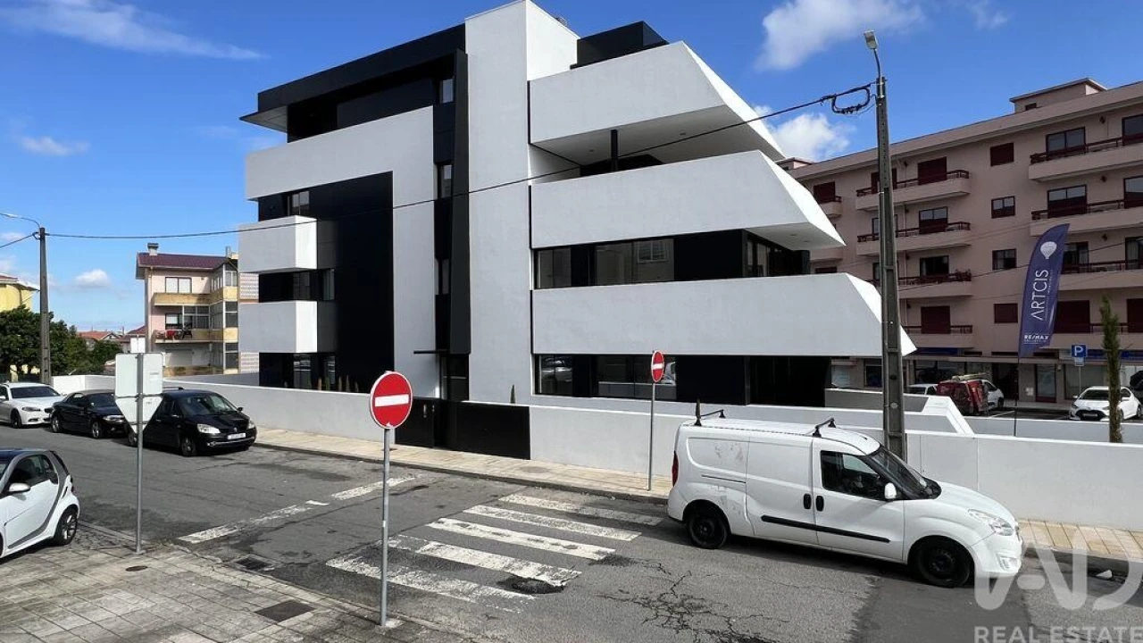Apartamento T2 para Venda em Gondomar (São Cosme), Valbom e Jovim Foto 1