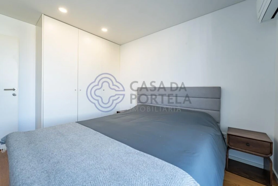 Apartamento T2 para Venda em Ramalde Foto 16