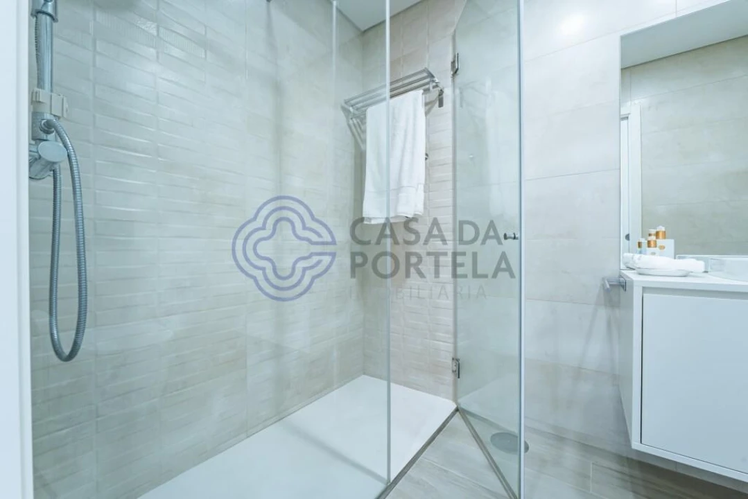 Apartamento T2 para Venda em Ramalde Foto 14