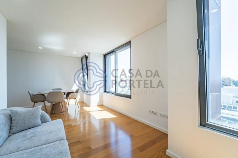 Apartamento T2 para Venda em Ramalde Foto 3
