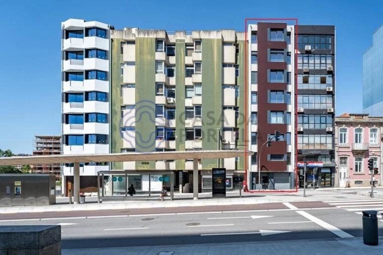 Apartamento T2 para Venda em Ramalde Foto 25