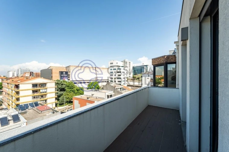 Apartamento T2 para Venda em Ramalde Foto 20