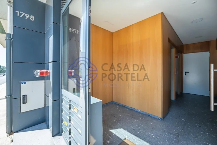 Apartamento T2 para Venda em Ramalde Foto 24