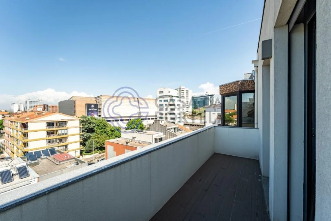 Apartamento T2 para Venda em Ramalde Foto 20