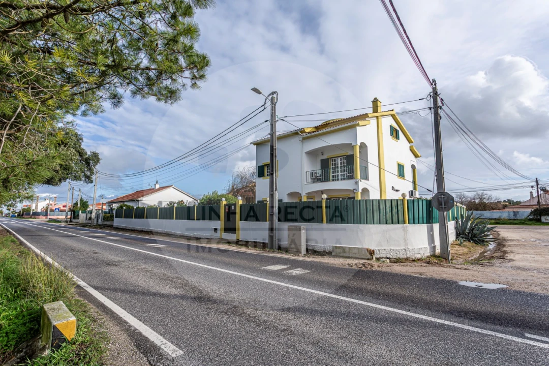 Moradia T5 para Venda em Palmela Foto 6