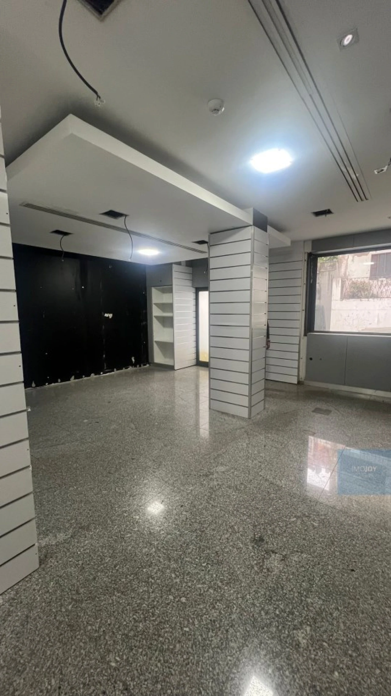 Loja para Arrendamento em Lordelo do Ouro e Massarelos Foto 6