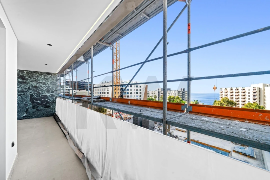 Apartamento T2 para Venda em São Martinho Foto 12